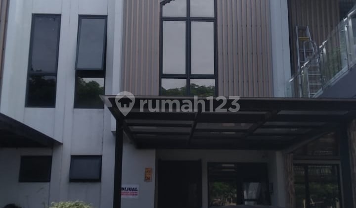Dijual Rumah 2 Lantai di Citra 8, Pegadungan, Kalideres, Jakarta Barat