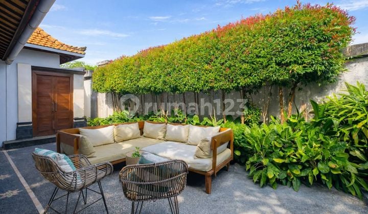 Spacious 3 Bedroom Villa Umalas Full Furnish