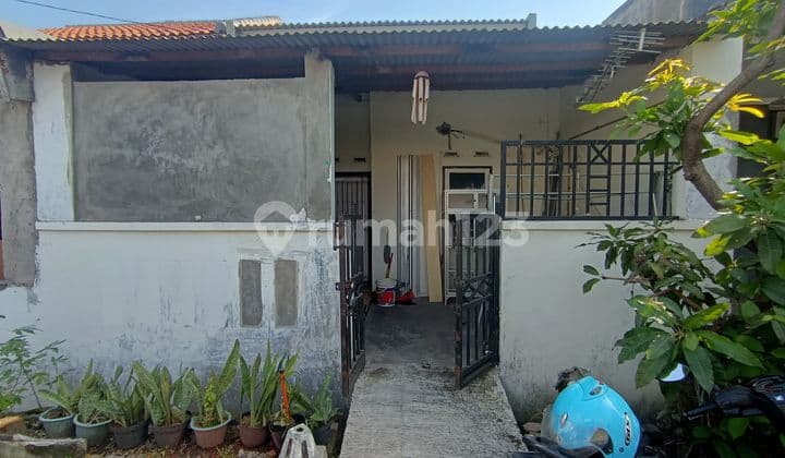 Minimalist House Dempel Baru Semarang