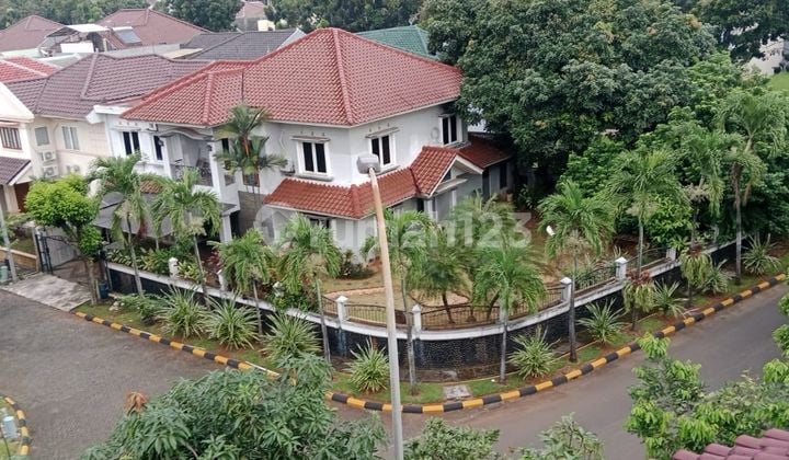 Rumah Luas Hitung Tanah Lokasi Strategis Akses Mudah di BSD Puspita Loka, Tangerang