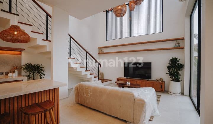 Villa Modern Dan Mewah 2 Lantai Di Kerobokan