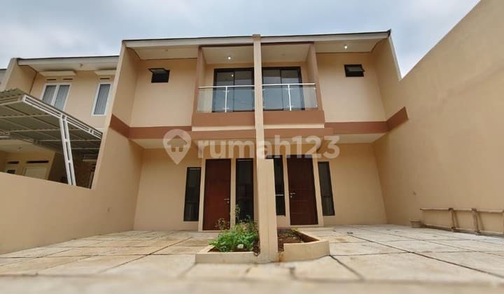 Rumah Siap Huni Di Jatiasih Strategis Aman Banjir