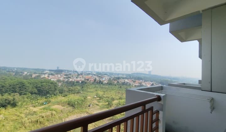 Apartemen Furnish 1 Kamar Tidur View Perkotaan Dan Pegunungan