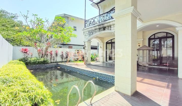Nice House SHM Sentul City, Bogor with swimming pool and elevator