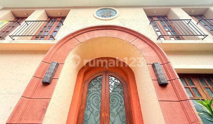 Rumah Yang Estetik View Gunung Pancar Di Sentul City Bogor