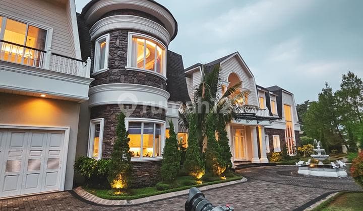 Rumah Mewah Desain Elegan Shm Dan View Pegunungan Di Sentul City