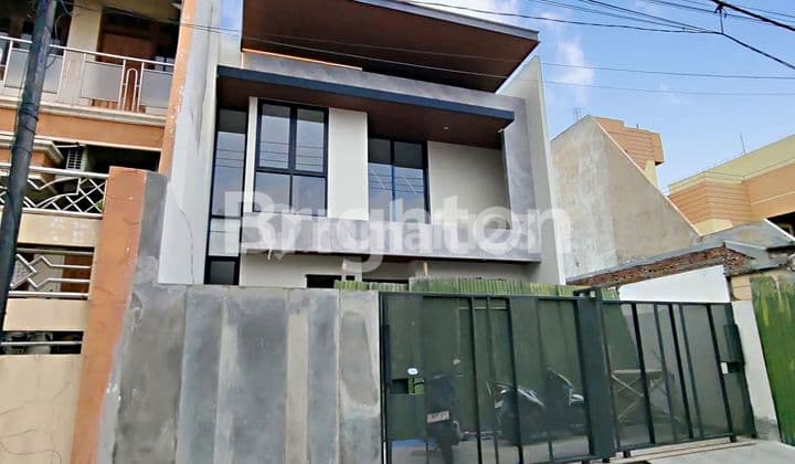 Murah Dijual Rumah Baru Gress Manyar Kertoarjo Surabaya. Dekat Galaxy Mall & Merr