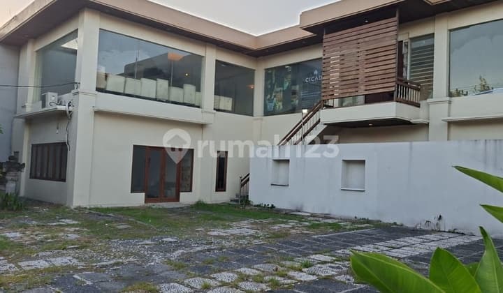 Properti Komersial 950 m² di Jl. Petitenget, Seminyak – Bali | SHGB IMB