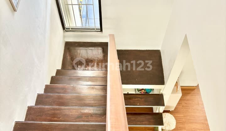 Dijual Rumah Cantik Tertata Rapi SHM Semi Furnished di Pondok Aren, Tangerang Selatan