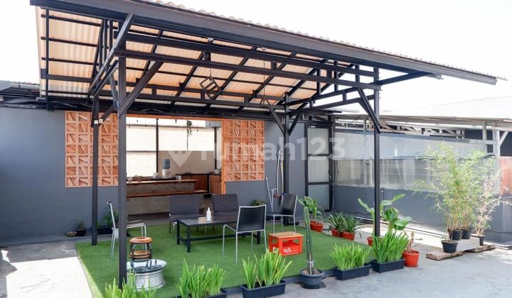 Kost 32 Kamar Full AC, 3 Lantai, SHM Kebayoran - Dekat MRT, Investasi Menguntungkan!