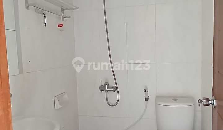 Rumah 2 Lantai Lokasi Strategis Akses Mudah Bintaro Sektor 9 SHM