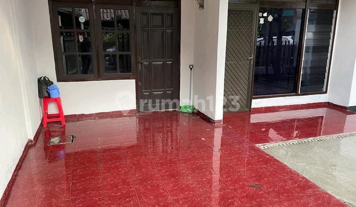 Sewa Rumah Luas 5 Kamar Kutisari Indah Selatan Rungkut