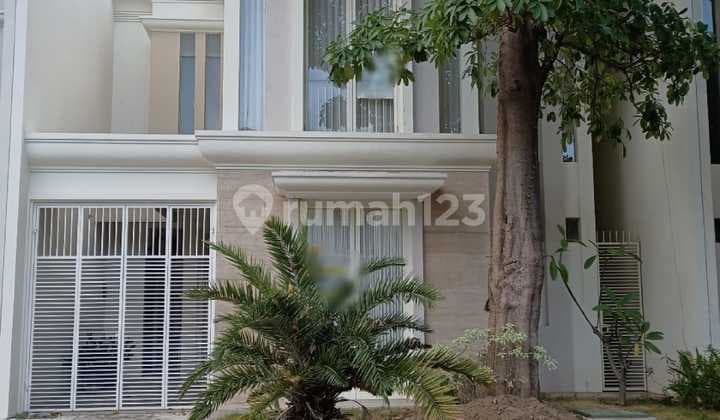 Long Beach, Pakuwon City near Mulyosari Sutorejo