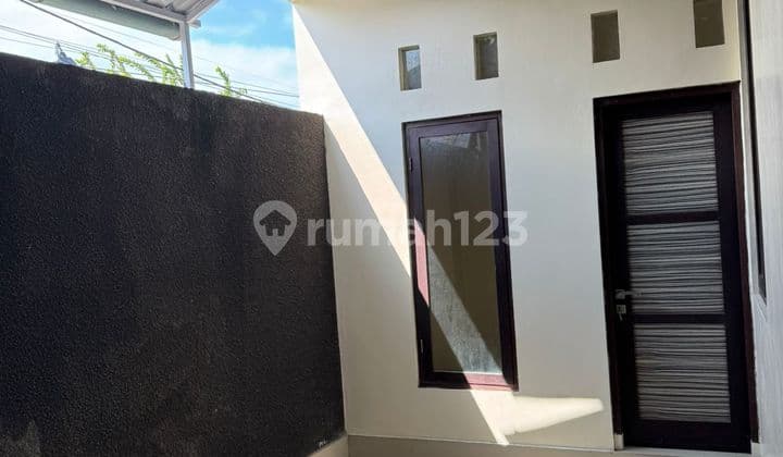 Rumah 2 Lantai di Lingkungan Aman dan Strategis