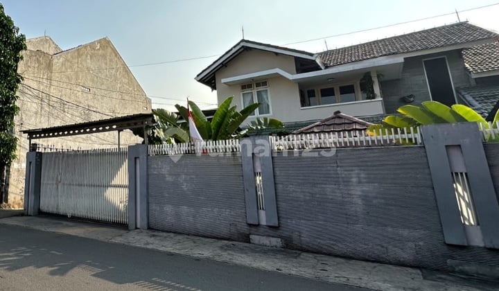Rumah Bagus 2 Lantai Di Srengseng Jakbar Dekat Tol Kebon Jeruk