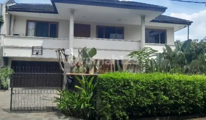 Dibawah NJOP - Rumah di Komplek Bintaro Jaksel Dekat Tol Bintaro