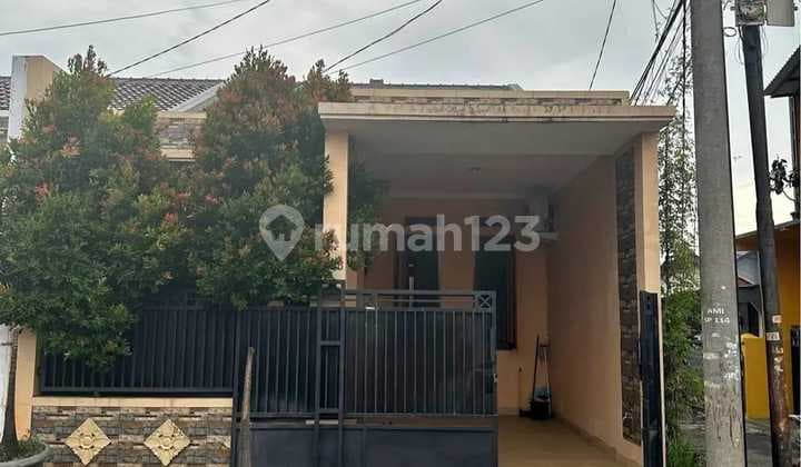 Rumah Bagus Di Komplek Meruya Jakarta Barat Dekat Toll Meruya