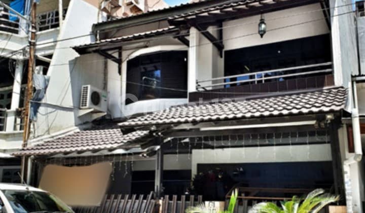 4-Story House in Benhil, Central Jakarta, Near Benhil MRT