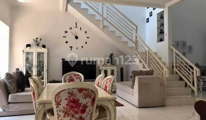 Jual Rumah 2 Lantai Dekat Stasiun Sudimara Jombang Tangsel