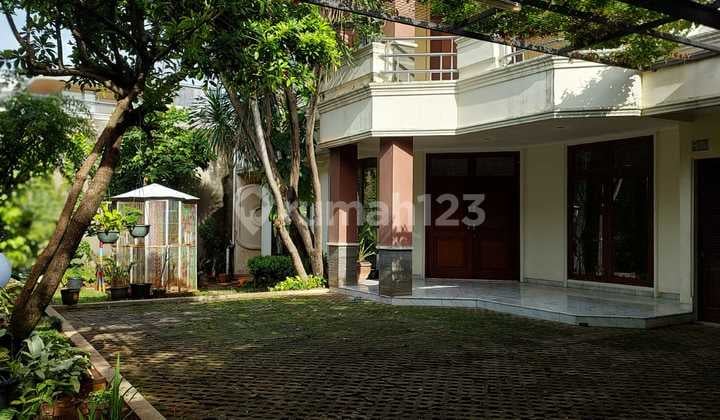 Sewa Rumah Mewah Stategis Dekat MRT Cipete Kebayoran Baru Jaksel