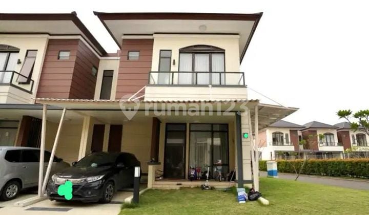 Disewakan / Dijual Rumah 2 Lantai di Lavon Swancity, Cikupa