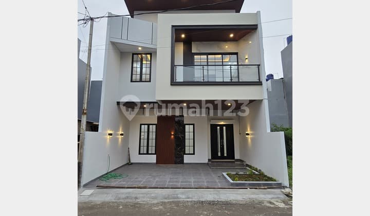 Rumah modern minimalis , 2Lt dekat TOL (depok-antasari)