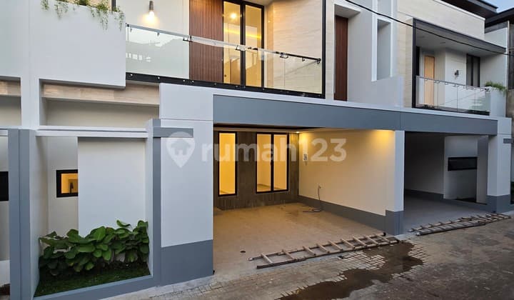 Rumah Mewah Murah Dicinere Dekat Kepintu.tol