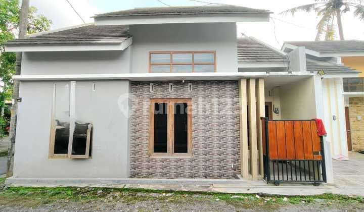 Rumah Tinggal Lokasi Strategis Akses Dekat Kampus Uii - Ngaglik Sleman