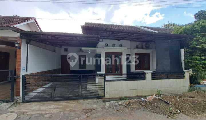 House for Rent in Kledokan Housing Area - Depok, Sleman