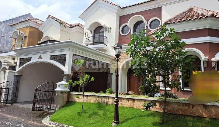 Disewakan Rumah Full Furnish Dalam Perum Elite Casa Grande Depok Sleman