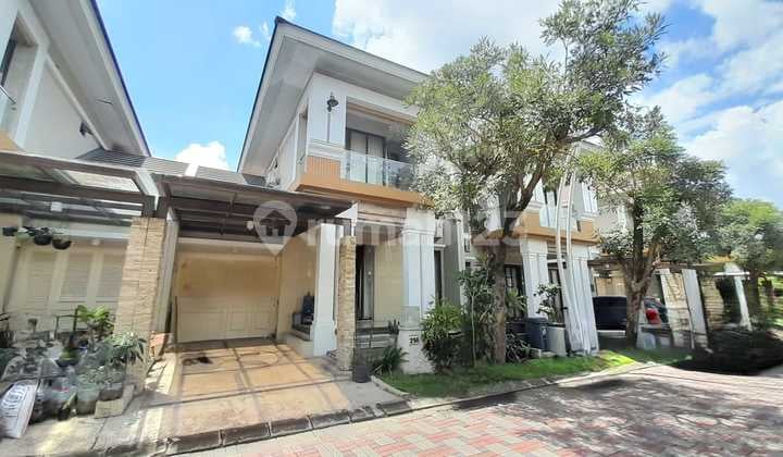 Rumah Mewah Dalam Perum Vasana Residence Condong Catur - Lokasi Premium Depok Sleman