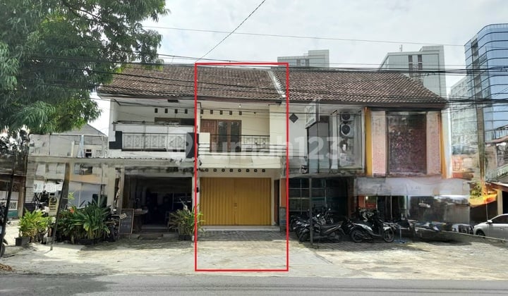 Disewakan Ruko 2 Lantai Lokasi Strategis di Jalan Palagan, Ngaglik - Sleman