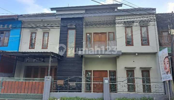 For Rent 2-Story House on Jalan Damai, Sariharjo, Ngaglik, Sleman - Strategic Location