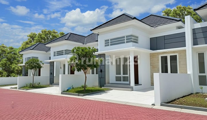 Rumah minimalis modern di Kranggan Temanggung