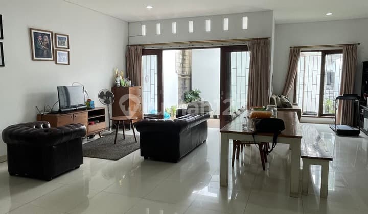 Di Jual Rumah Tanjung Barat Indah