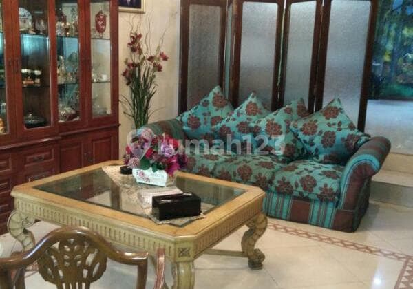 Rumah Dalam Komplek di Rempoa