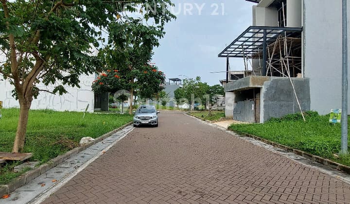 For Sale Brand New House, Wide & Strategic Road