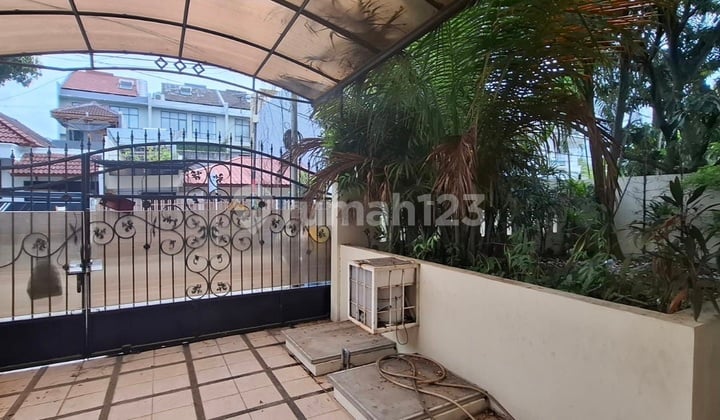 Rumah 1.5 Lantai Dalam Komplek Pluit Putri Bebas Banjir Sudah Renov Bagus