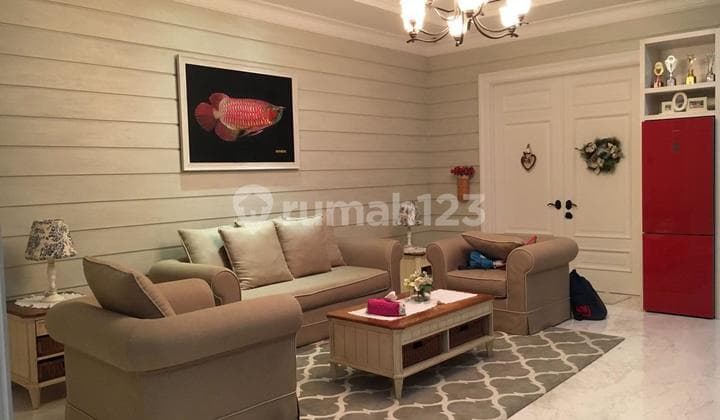 Classic Minimalist House in Pantai Indah Kapuk, North Jakarta