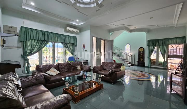 Rumah Muara Karang Blok 3Hoek Siap Huni