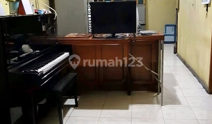 Standard 1-Story House Ready to Live In Kelapa Gading