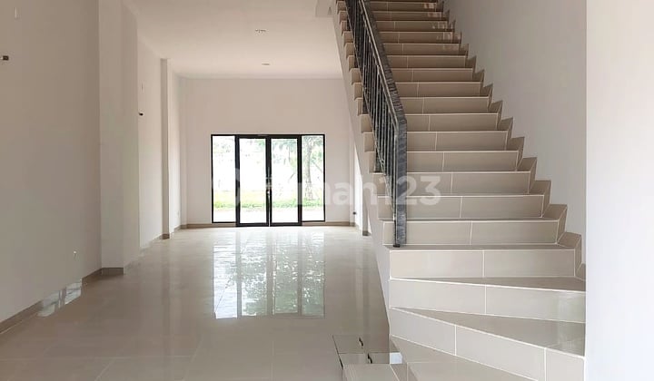 Ruko Gandeng 4 Lantai Siap Huni di Sedayu City Kelapa Gading