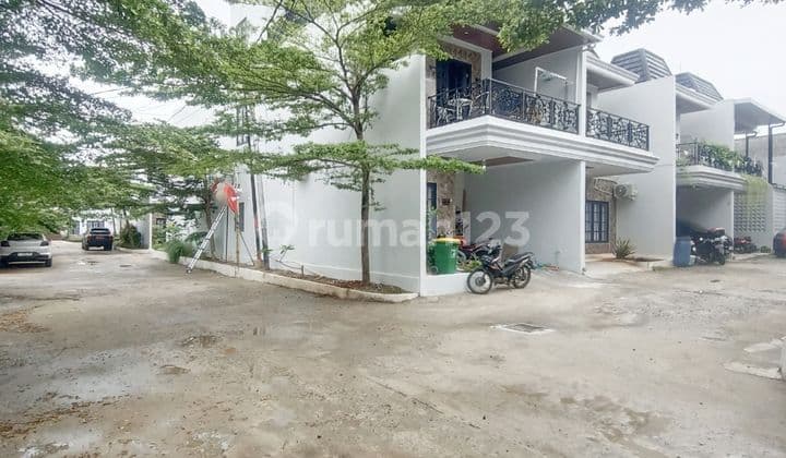 Rumah 2 Lantai Mewah Dekat Toll Cijago
