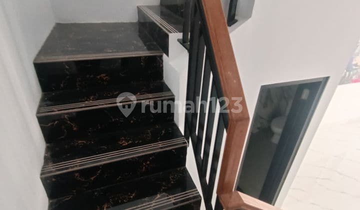 Komplek Rumah Mewah Dekat Pasar Traditional Di Cimanggis Depok