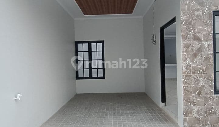Rumah 2 Lantai Mewah Murah Dekat Toll Cimanggis