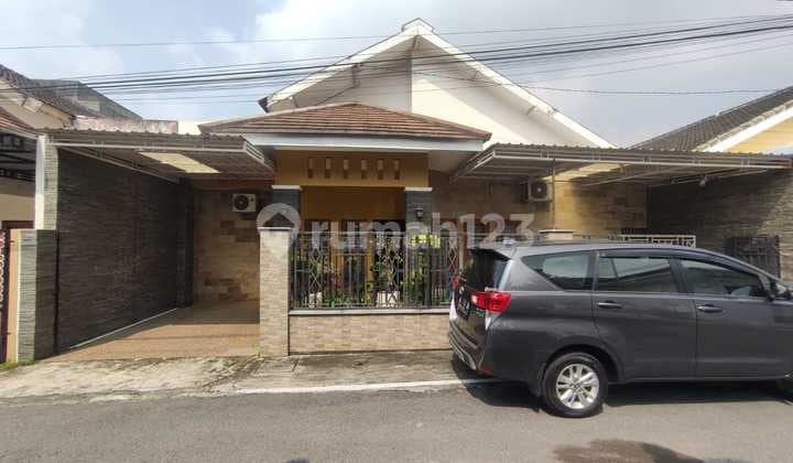 3-Bedroom House in Strategic Location, Ideal for Families in Jambusari, Depok, Sleman
