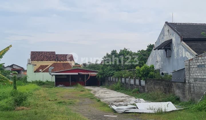 Tanah Luas 1050 Meter Persegi Cocok Untuk Usaha Lokasi Strategis di Condong Catur Sleman