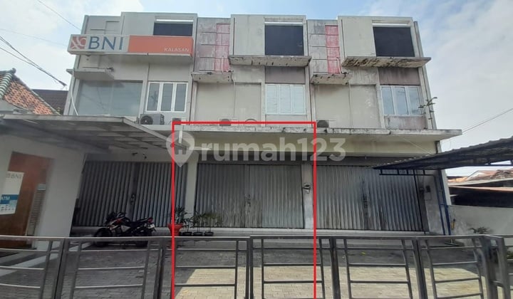 Ruko Disewakan - Lokasi Super Strategis di Jalan Solo-Yogya