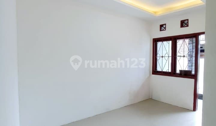 Rumah Minimalis Lokasi Strategis Di Taman Cibaduyut Indah Bandung