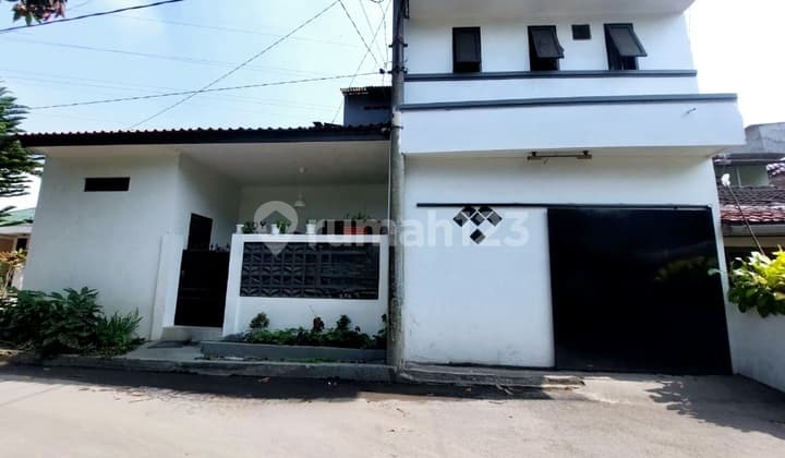 Rumah Minimalis Modern Cocok Untuk Kost Di Komplek Nata Endah Kopo Bandung